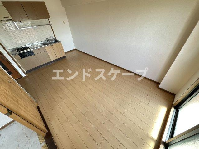ルーシャス２１の居間・リビング|高崎、前橋のお部屋探しはエンドスケープまで！お客様の理想お聞かせ下さい♪