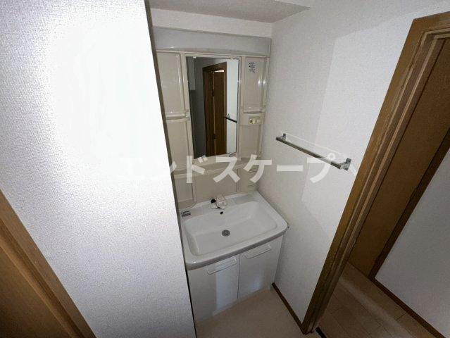 ルーシャス２１の洗面所|高崎、前橋のお部屋探しはエンドスケープまで！お客様の理想お聞かせ下さい♪