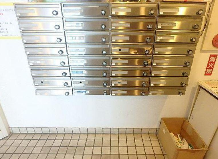 本郷ハイホームのその他共用部分|集合ポスト