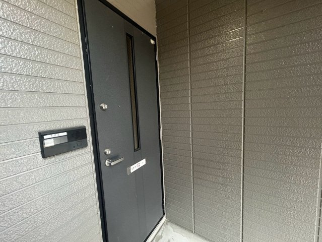 セジュール北内の玄関