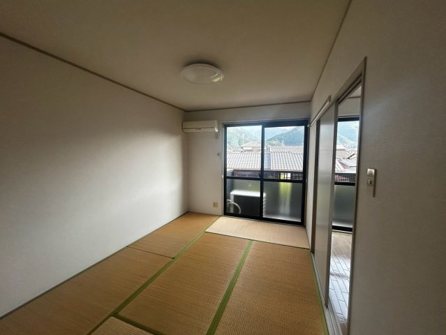 セジュール北内の和室