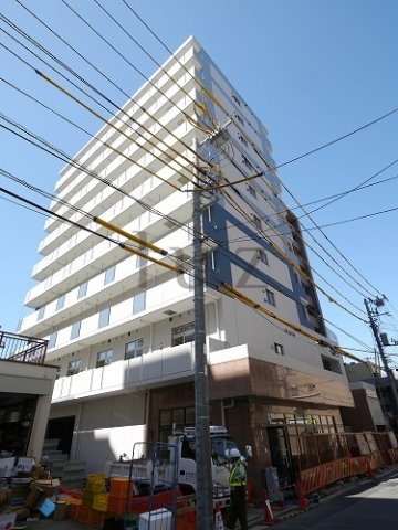 スカイブルーレジデンス横浜の外観