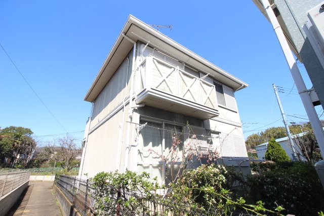 横浜市都筑区池辺町のアパート
