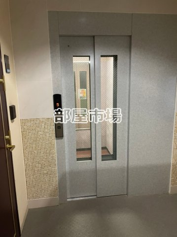 メゾンカスガのその他共用部分|エレベーター