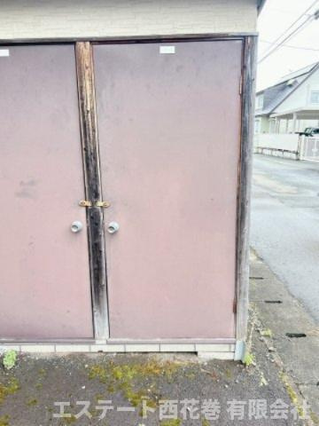 花巻市二枚橋町大通り１丁目のアパートの収納|外物置
