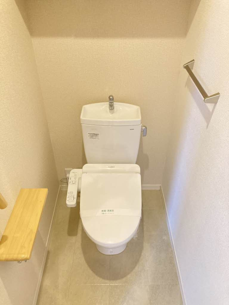 シャーメゾンルシエールのトイレ