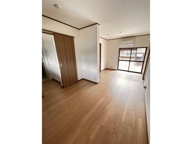 石川借家の居間・リビング