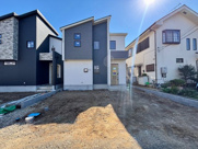伊勢原市串橋　全３棟　新築住宅の画像