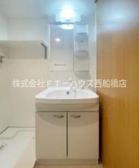 S-FORT船橋海神Eastの洗面所