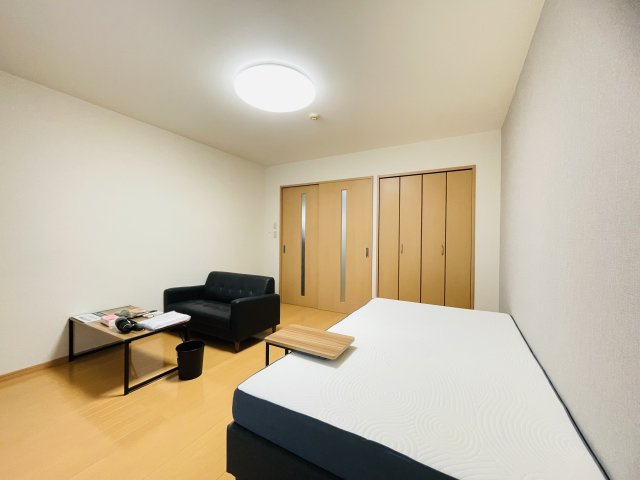【寝室】