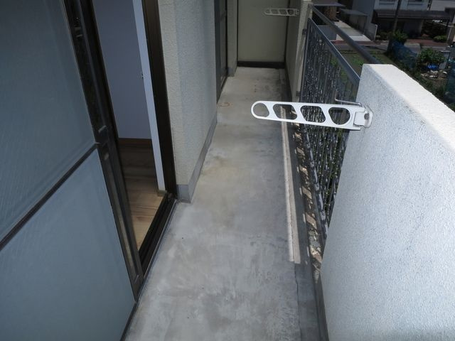 プリエール井原のバルコニー