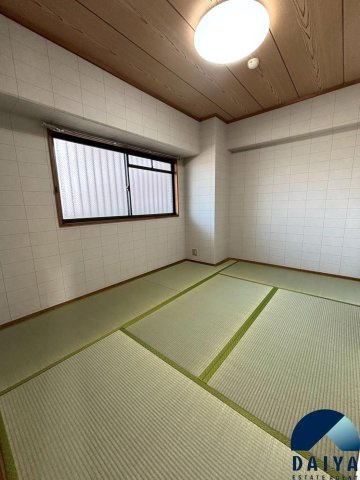メゾンいしづちの和室