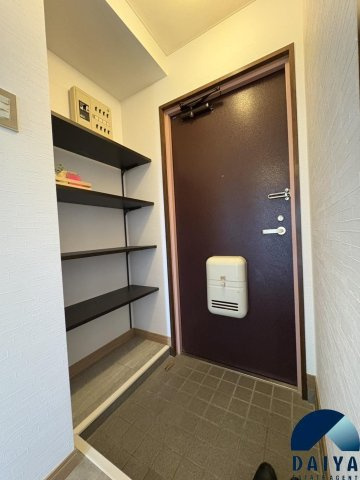 メゾンいしづちの玄関