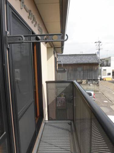 シャーメゾン中川