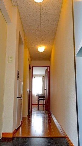 レオパレスＰｌｕｍｅの玄関|備品や設備仕様は号室等により異なります現地をご確認下さい。