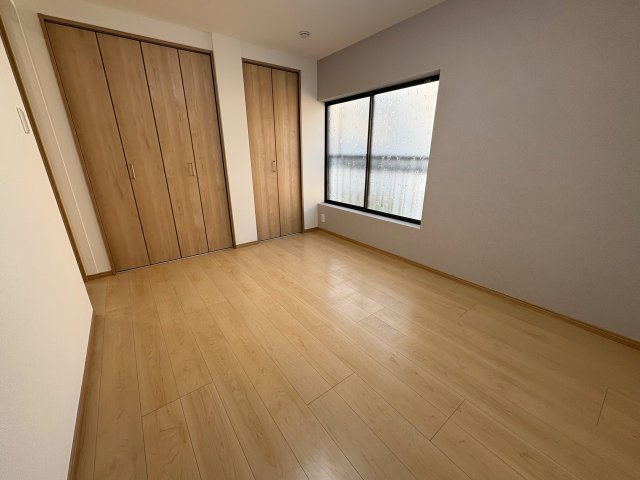 神戸市垂水区西脇１丁目　戸建の洋室