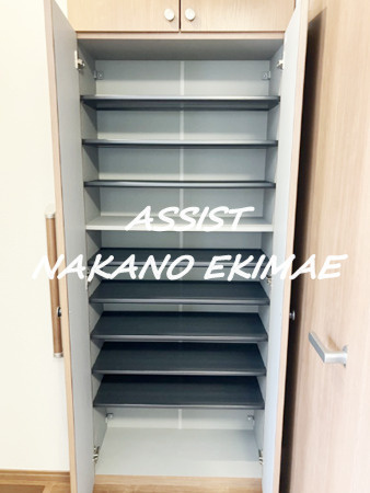 La Ｒé sidence Chic（ラレジデンスチック）の玄関
