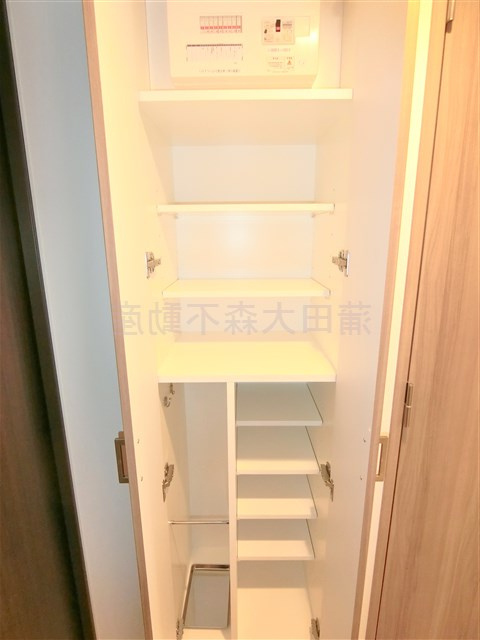 アーバンパーク東六郷Iの収納|玄関収納