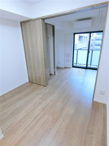 アーバンパーク東六郷Iの居間・リビング