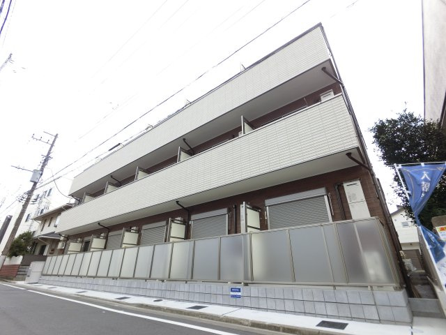 グランダ千葉の外観