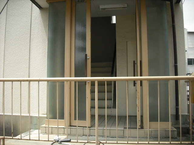 【エントランス】