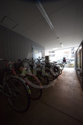 ヴァンシス難波南のその他共用部分|ヴァンシス難波南　駐輪場