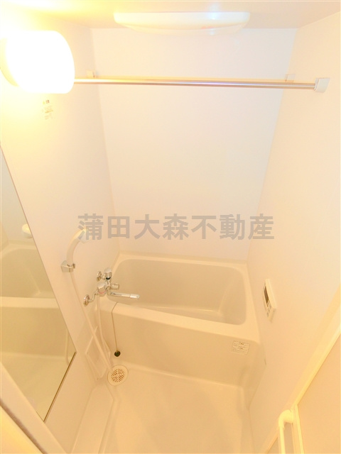 レジディア大森東の浴室