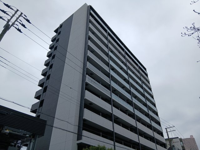 スワンズシティ大阪城ノースの外観