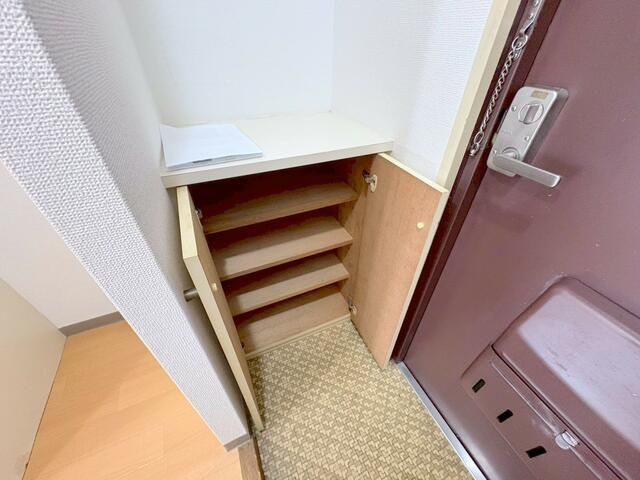 メゾンサンルーツの収納