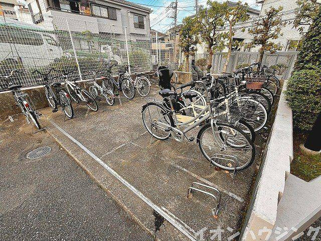 【駐輪場】 | レクセルマンション浦安