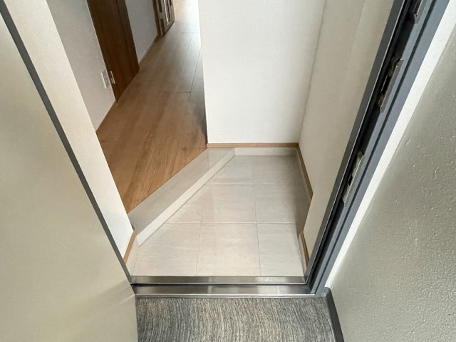 プレール・ドゥーク文京本郷の玄関|※同間取り別室参考写真