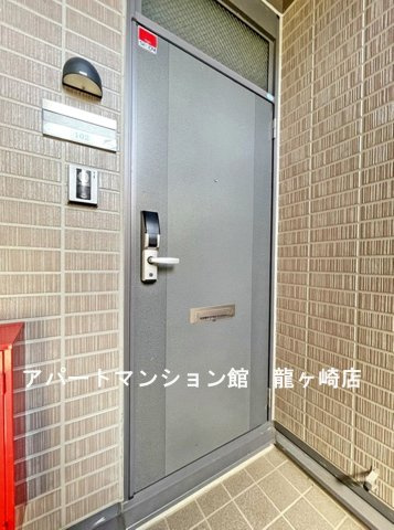サンガーデンAのエントランス