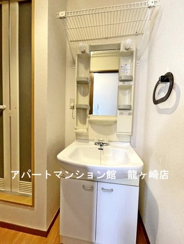 サンガーデンAの独立洗面台