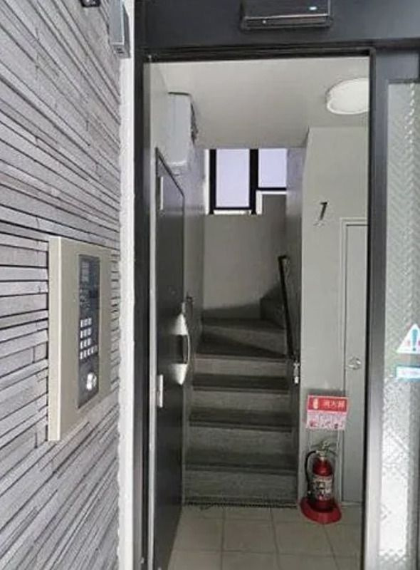 ラフォート菊川のエントランス