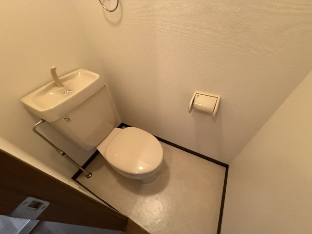ブロード千里中央のトイレ