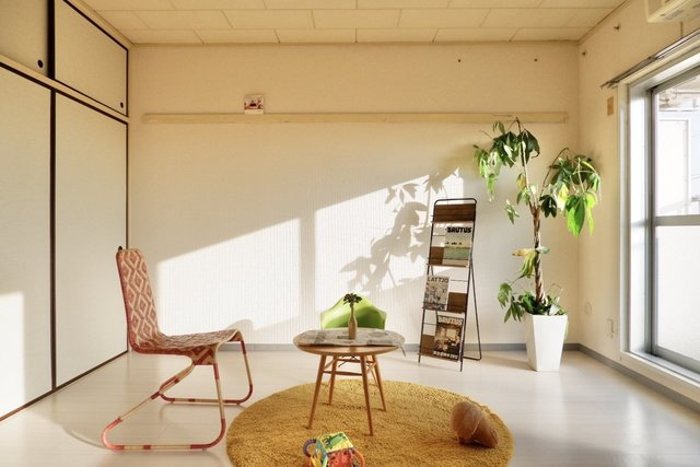 コートヴィレッジの洋室|他住戸の写真。家具・雑貨等は撮影用に設置されたものです。