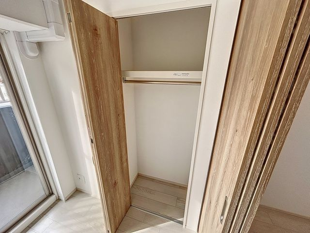 LIVIAZ KOBE LaMerの収納|同物件別部屋写真