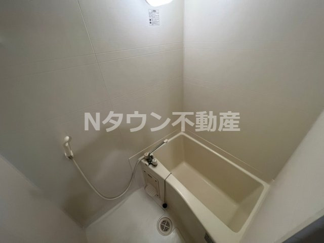 【浴室】 | AstralⅡ | 落ち着いた空間のお風呂です