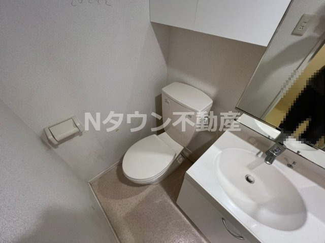 【トイレ】 | AstralⅡ | 清潔感のあるトイレです
