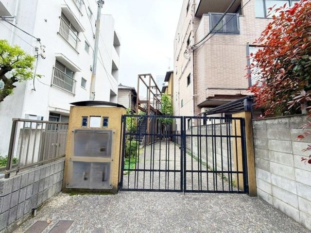 文京区千石　建築条件なし売地