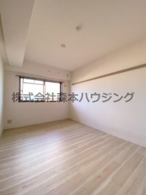 【洋室】 | 　サニーヒル忍ケ丘 | ゆったりした洋室です