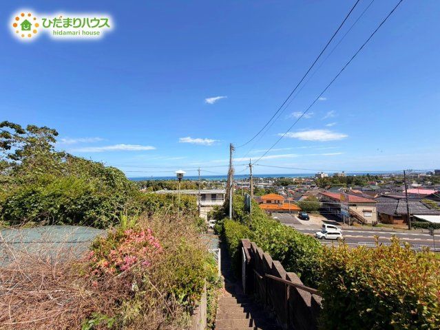 日立市西成沢町1丁目　中古戸建の展望|海を望める、別荘利用にもおすすめの眺望です。