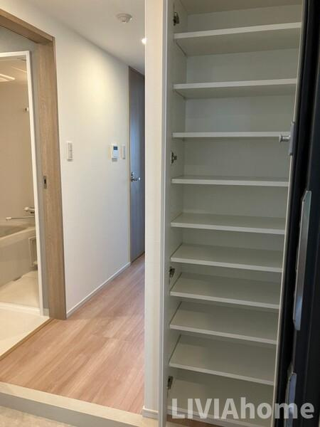 大田区大森東１丁目の賃貸マンションの玄関