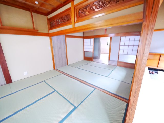 東金市南上宿　平屋中古戸建の和室|内外装リフォーム済み敷地約121坪駐車5台可能 リビング約16帖 都市ガス上下水 カスミ徒歩約10分