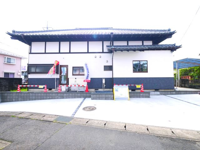 東金市南上宿　平屋中古戸建の外観|内外装リフォーム済み敷地約121坪駐車5台可能 リビング約16帖 都市ガス上下水 カスミ徒歩約10分