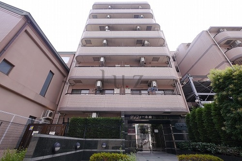 グリフォーネ横浜西口の外観