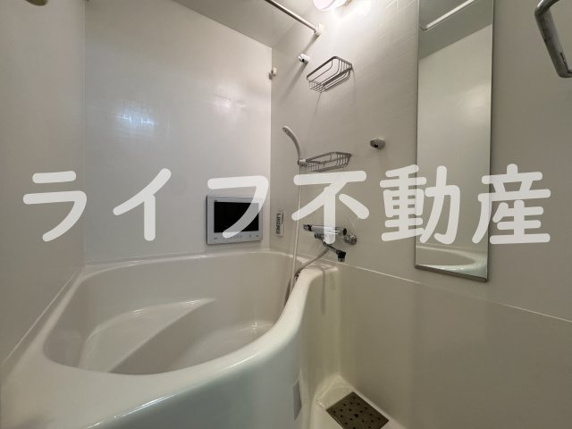 エグゼ大阪城東の浴室|コンパクトで使いやすいお風呂です
