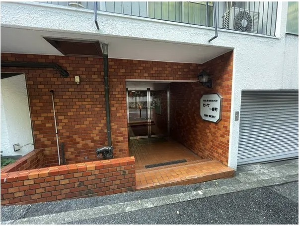 ★仲介手数料半額★カーサー一番町　のエントランス