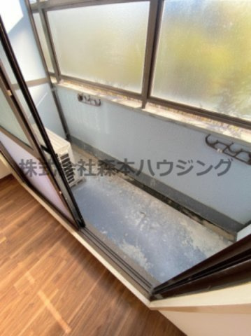 【バルコニー】 | 　プレアール蔀屋本町 | 開放的で明るい空間を演出してくれるバルコニーです