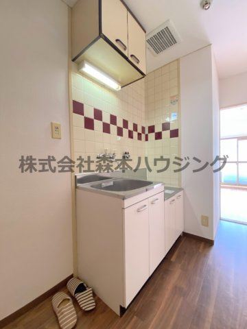 【キッチン】 | 　プレアール蔀屋本町 | キッチンです